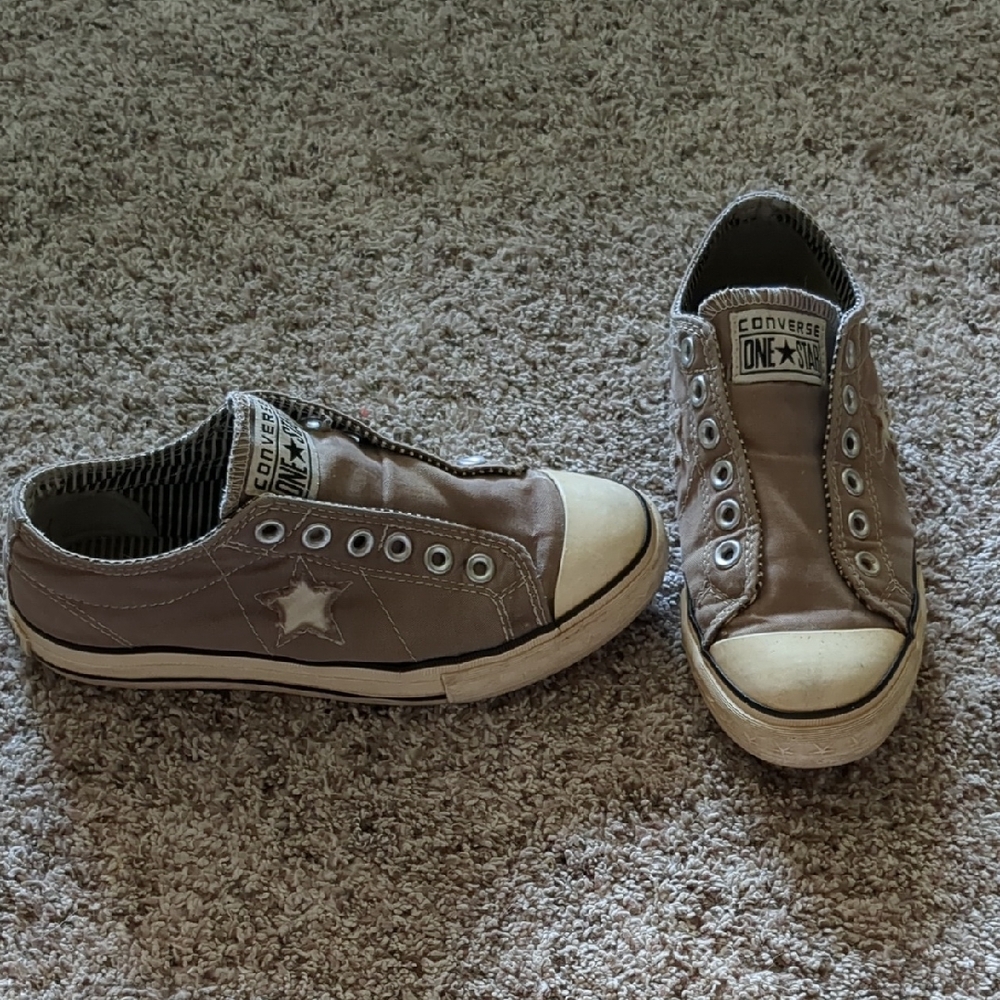 Y2K Star Converse